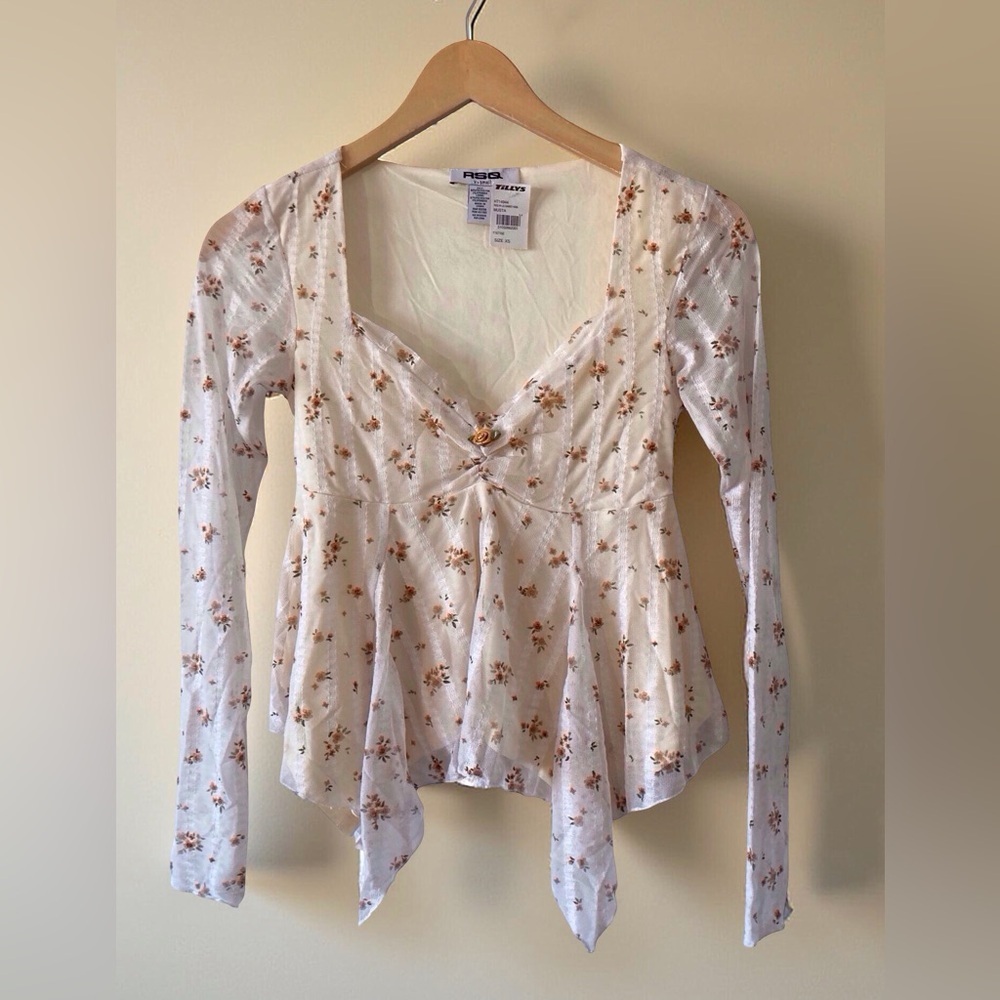 RSQ Floral Blouse XS Mustard – Cottagecore Juniors XS NWT Tilly’s